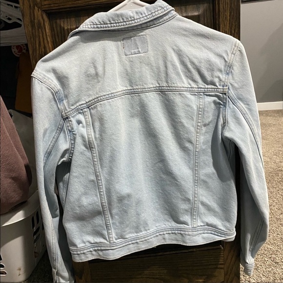 American Eagle Jean Jacket - Picture 2 of 2